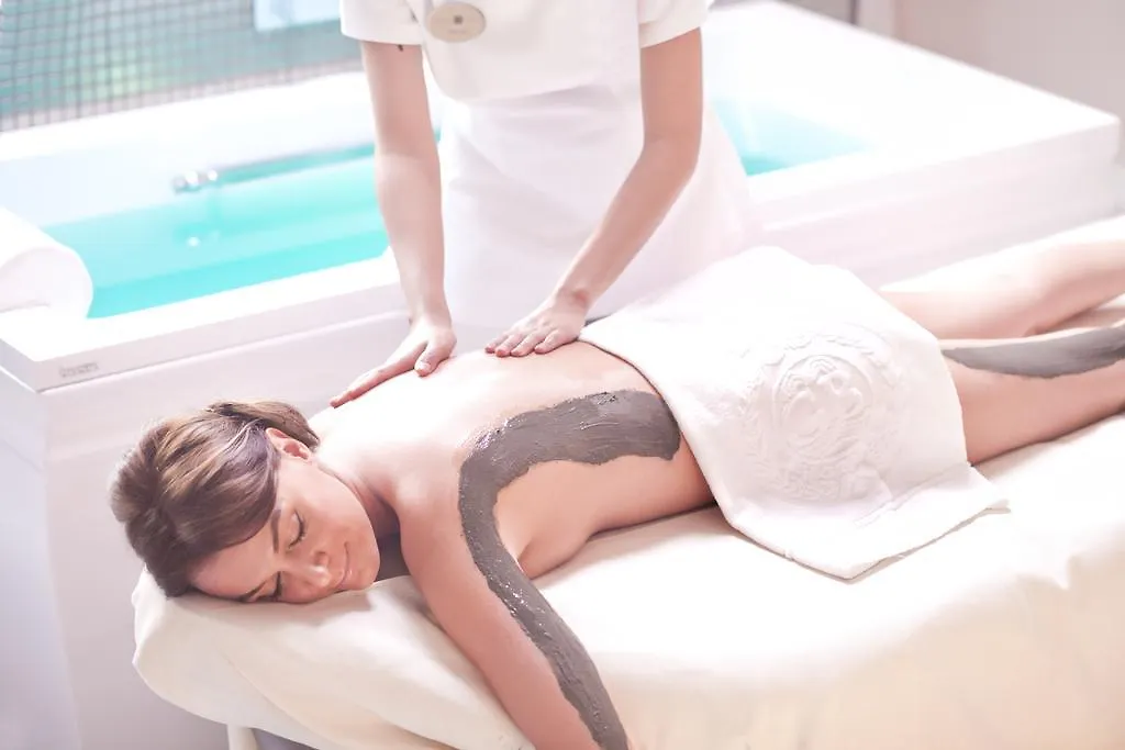 Hotel Due Torri Abano Terme 5*,